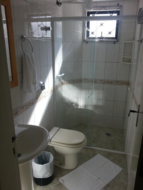 Hotel Pousada Valintur Balneário Camboriú Cameră foto